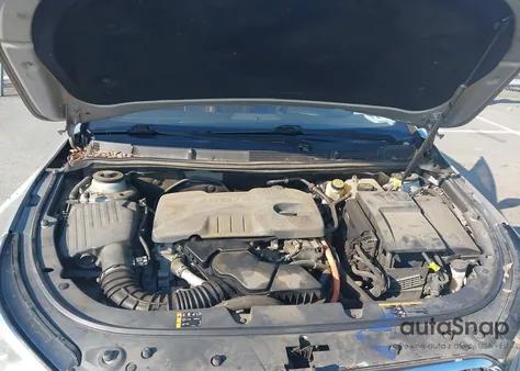 2015 Buick Lacrosse Leather z USA, uszkodzony, nr VIN 1G4GB5GR1FF309410